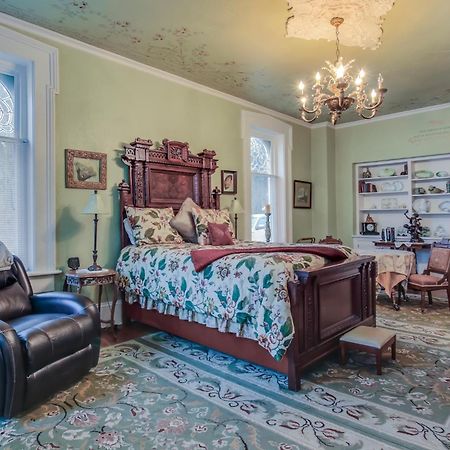 Baert Baron Mansion Bed & Breakfast Zeeland Екстериор снимка