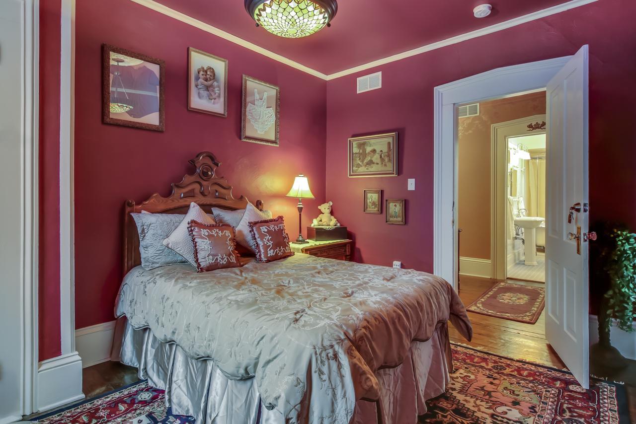 Baert Baron Mansion Bed & Breakfast Zeeland Екстериор снимка